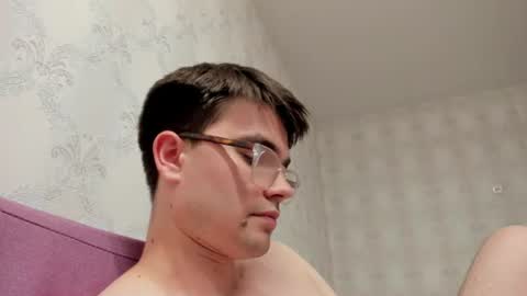 Snapshot of jame_flow chatting on July 7, 8:57 pm Hey there Im Jame online show from July 7, 8:57 pm