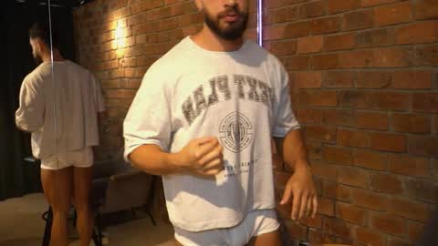 James Axel online show from February 8, 2:38 pm