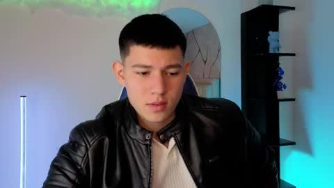 Snapshot of james_cr chatting on June 3, 12:30 pm james_cr online show from June 3, 12:30 pm