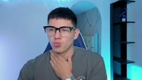james_cr online show from July 13, 12:30 pm