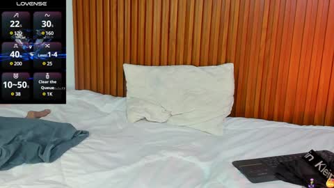 Snapshot of james_lincoln chatting on December 11, 7:36 pm james_lincoln online show from December 11, 7:36 pm