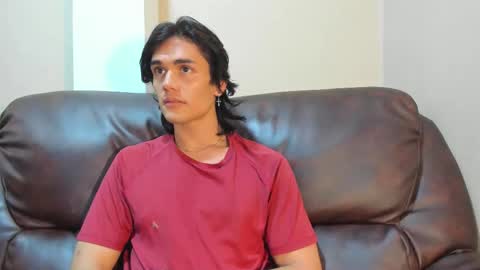 Snapshot of james_morrisonm chatting on November 7, 10:43 pm james_morrisonm online show from November 7, 10:43 pm