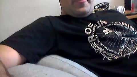 jamescole9319 online show from June 12, 6:51 pm