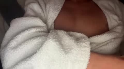 jamesdean0101 online show from December 17, 2:34 pm