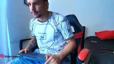 Jeyson online show from July 27, 6:04 pm