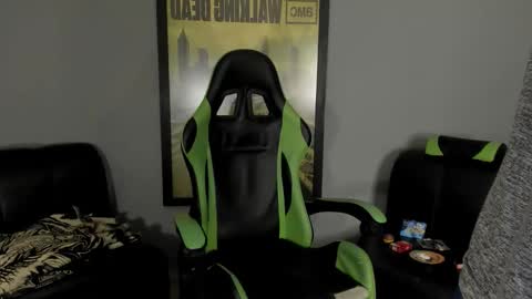 Snapshot of jamesinked_ chatting on February 4, 3:44 am Jamesinked  online show from February 4, 3:44 am