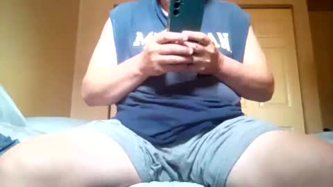 Snapshot of jameskamin30 chatting on June 9, 3:56 pm jameskamin30 online show from June 9, 3:56 pm