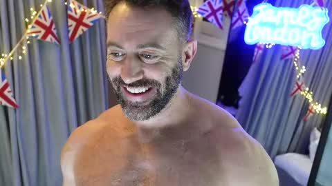 jameslondon_ online show from March 12, 3:29 pm