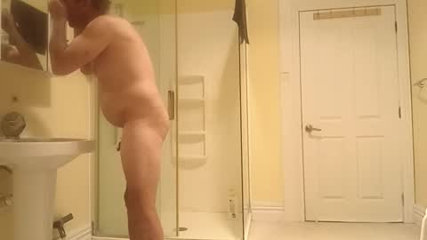 Snapshot of jamesloveridge901 chatting on April 6, 10:38 am jamesloveridge901 online show from April 6, 10:38 am