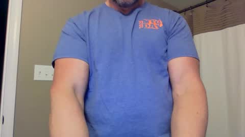 Snapshot of jamesmckendree chatting on April 7, 2:45 am jamesmckendree online show from April 7, 2:45 am