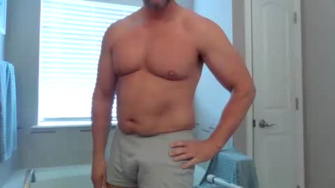 Snapshot of jamesmckendree chatting on May 25, 3:18 pm jamesmckendree online show from May 25, 3:18 pm