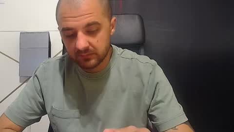 Snapshot of jamesmyersx chatting on July 8, 4:17 am JamesMyers online show from July 8, 4:17 am