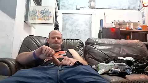 Snapshot of jameson42845209 chatting on November 11, 9:53 am jameson42845209 online show from November 11, 9:53 am