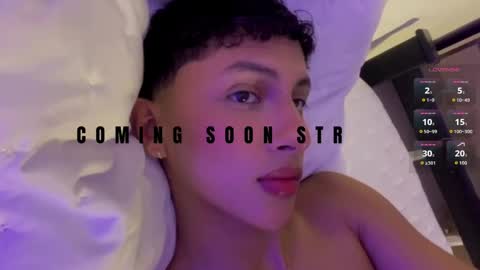 Snapshot of jamess_blanco chatting on May 26, 7:37 am jamess_blanco online show from May 26, 7:37 am
