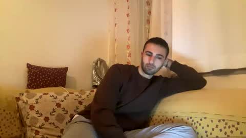 jamessandt online show from February 16, 8:44 pm