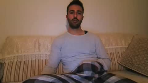 Snapshot of jamessandt chatting on May 4, 6:37 pm jamessandt online show from May 4, 6:37 pm
