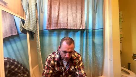 Snapshot of jameswebbscope chatting on November 1, 4:31 pm Jameswebbscope online show from November 1, 4:31 pm