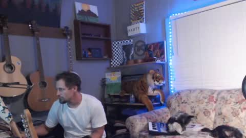 Snapshot of jameswebbscope chatting on July 5, 11:06 am Jameswebbscope online show from July 5, 11:06 am