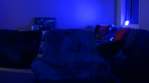 jameswolf777 online show from December 14, 2:00 pm