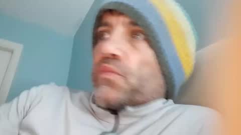 jamie198307 online show from April 3, 9:57 pm