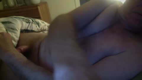 Snapshot of jamie291044 chatting on May 5, 9:23 pm jamie291044 online show from May 5, 9:23 pm