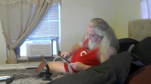 Snapshot of jamielove1975 chatting on April 14, 11:33 pm jamielove1975 online show from April 14, 11:33 pm
