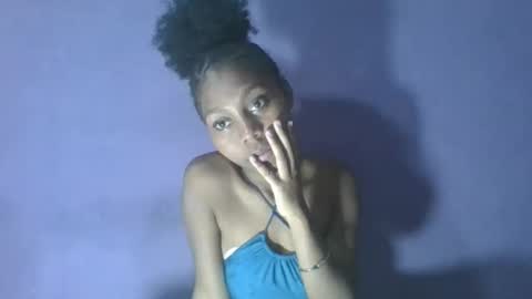 Snapshot of jamila531017 chatting on February 3, 12:32 pm jamila531017 online show from February 3, 12:32 pm