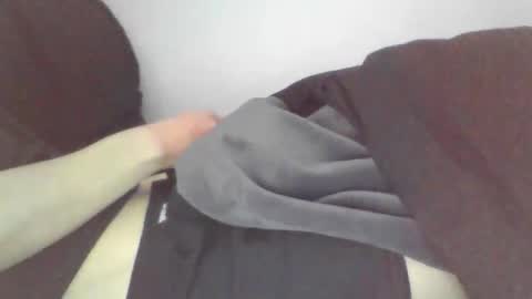 jan2003s online show from April 3, 2:15 pm