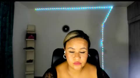 jan_milkhot online show from February 18, 3:46 am