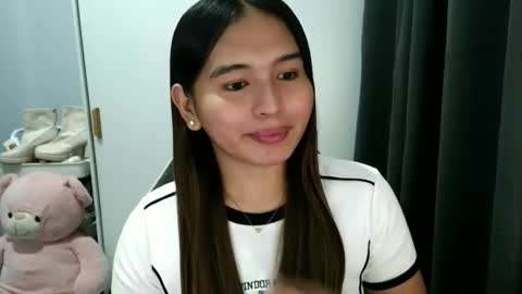 YOUR LOVELY JANE online show from November 16, 9:42 pm