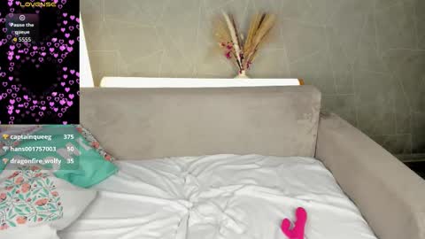 jane_broks online show from March 8, 2:04 am