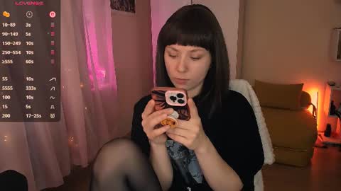 Snapshot of jane_kinn chatting on June 21, 4:59 am jane_kinn online show from June 21, 4:59 am