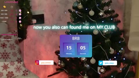 Snapshot of jane_meys chatting on December 21, 8:18 am your kitty JANE roawww online show from December 21, 8:18 am