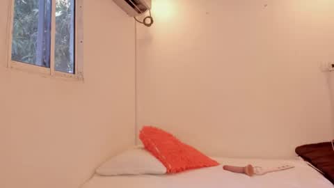 Snapshot of jane_monttgomery chatting on February 28, 9:12 pm Jane M online show from February 28, 9:12 pm