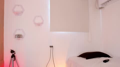 Jane  M online show from April 10, 7:29 pm