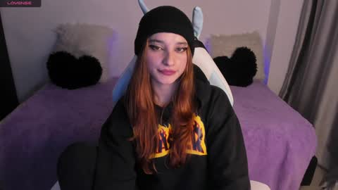 Snapshot of janee_lane chatting on December 14, 3:29 am Jane online show from December 14, 3:29 am