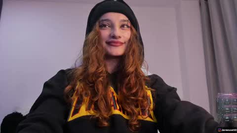 Snapshot of janee_lane chatting on February 21, 3:01 am Jane online show from February 21, 3:01 am