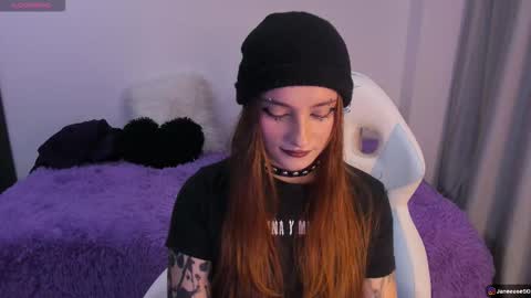 Snapshot of janee_lane chatting on September 17, 1:51 am Jane online show from September 17, 1:51 am
