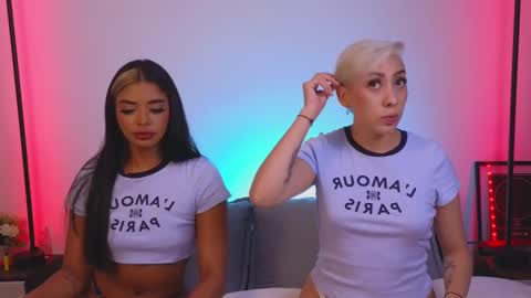 Snapshot of janehart_ chatting on February 13, 1:40 am Jane online show from February 13, 1:40 am