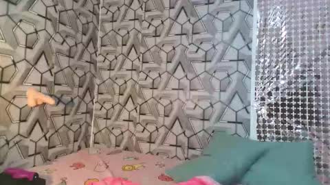 janeliciouse online show from April 5, 6:05 pm