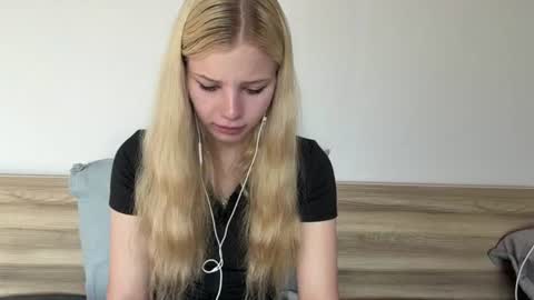 Snapshot of janellafath chatting on August 6, 5:53 am Luna online show from August 6, 5:53 am