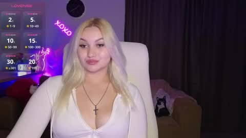 Snapshot of janemiss chatting on April 25, 6:38 pm Jane online show from April 25, 6:38 pm