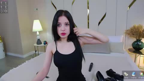 JaneRayan online show from March 27, 5:12 pm