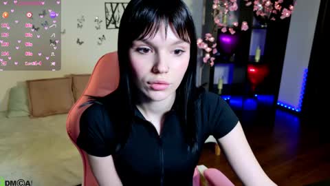 Snapshot of janetcensley chatting on April 23, 9:41 am Alexia online show from April 23, 9:41 am