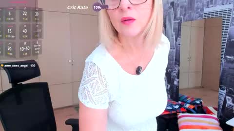 Snapshot of janeturner chatting on May 21, 2:24 pm JANE TURNER MILF online show from May 21, 2:24 pm