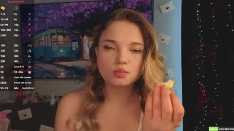 Hi Im Alice and here youll find something online show from April 5, 6:21 am