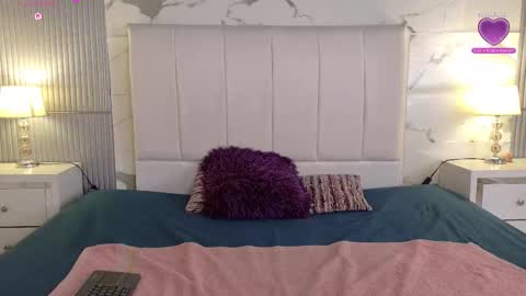 Snapshot of janick_baker chatting on March 14, 5:40 pm janick_baker online show from March 14, 5:40 pm