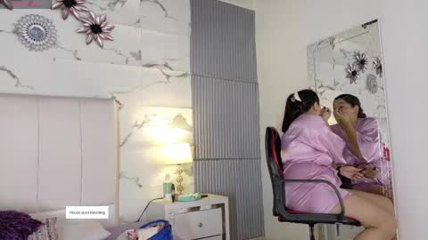 janick_baker online show from April 10, 5:17 pm