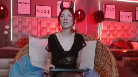 janne online show from October 21, 12:28 pm