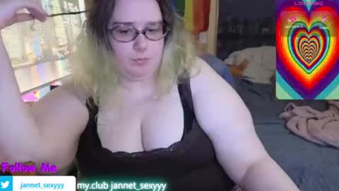 Snapshot of jannet_star chatting on June 24, 10:14 am Jannet online show from June 24, 10:14 am